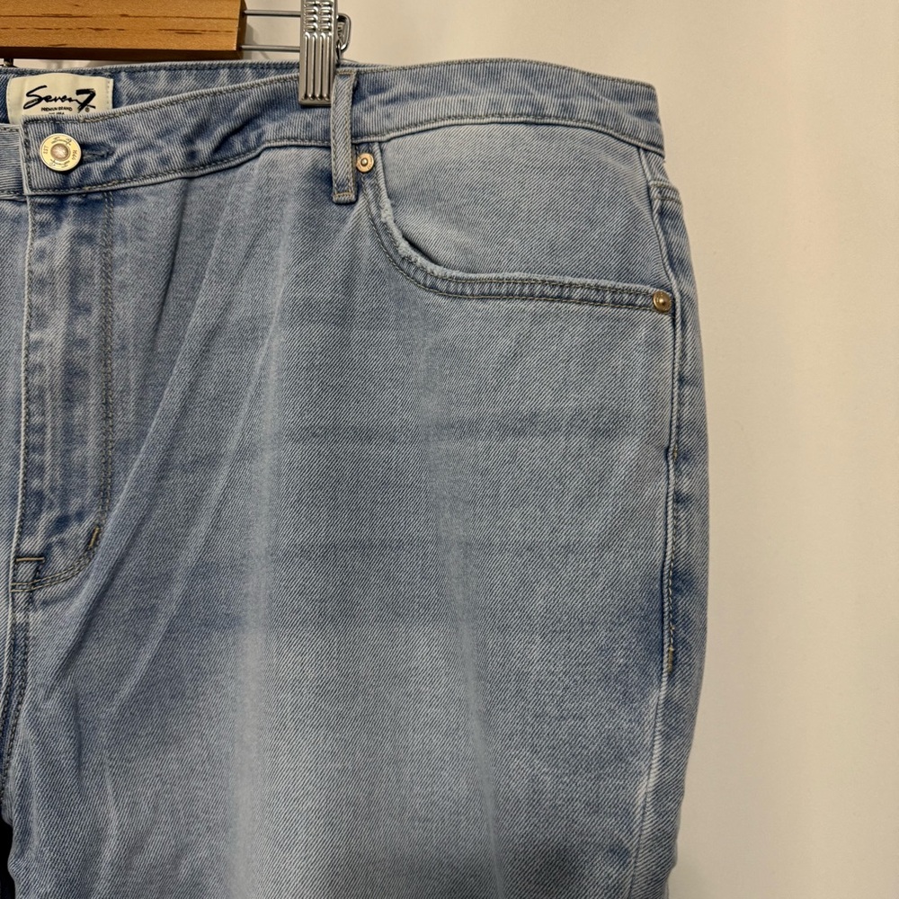Seven7 Women’s Loose Straight High Rise Jeans Plus Size: 22W - Picture 2 of 10